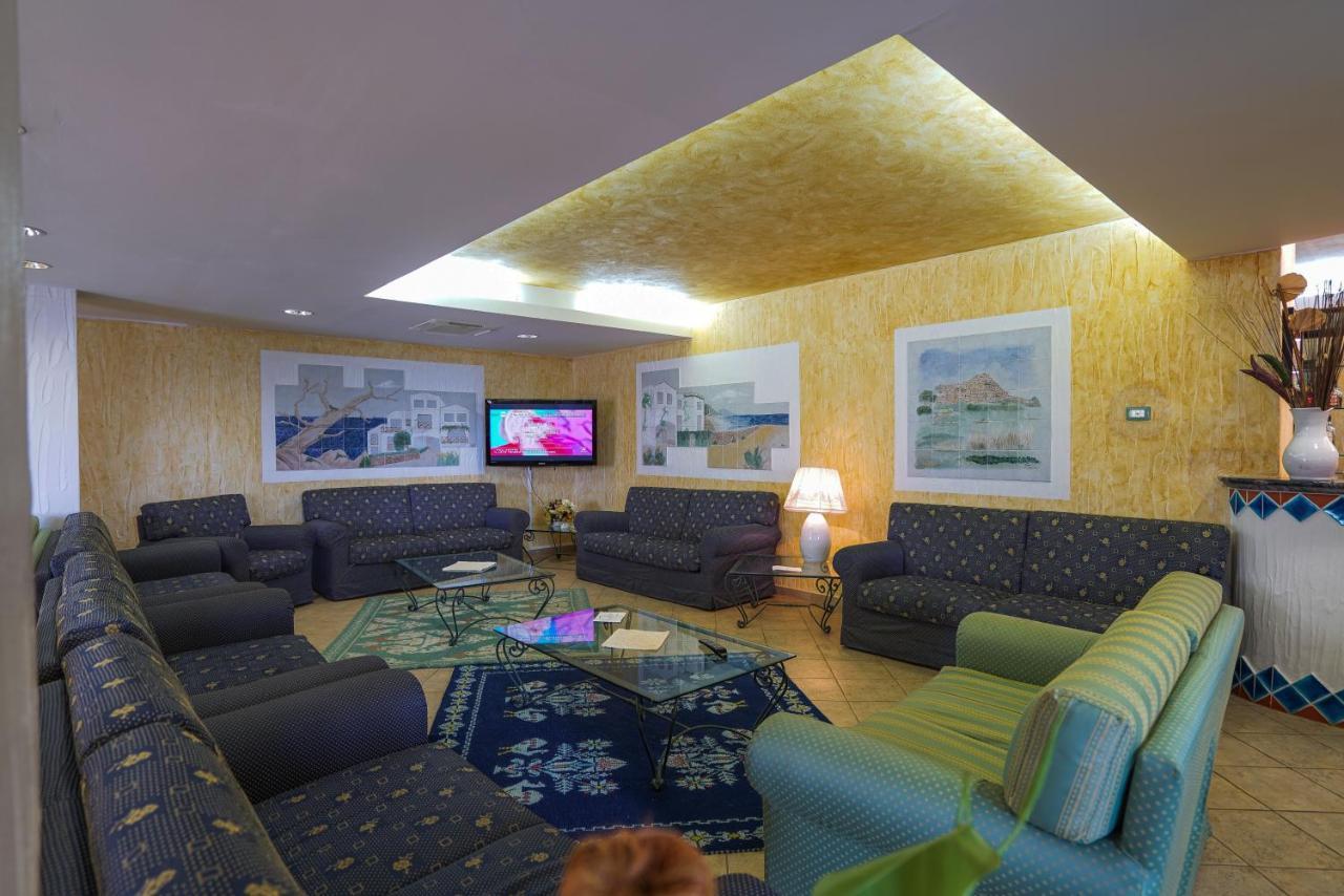 Borgo Saraceno Hotel-Residence Santa Teresa Gallura Ngoại thất bức ảnh