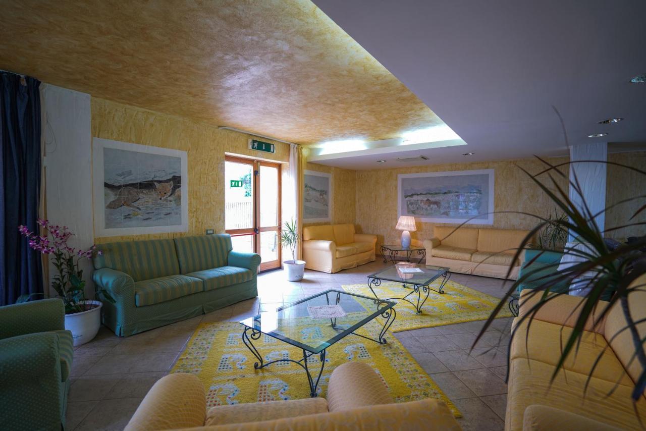 Borgo Saraceno Hotel-Residence Santa Teresa Gallura Ngoại thất bức ảnh