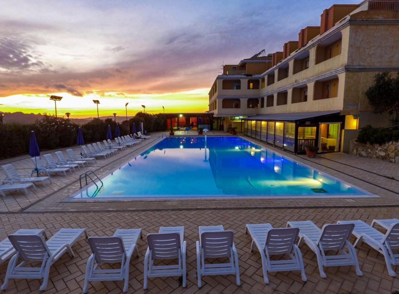 Borgo Saraceno Hotel-Residence Santa Teresa Gallura Ngoại thất bức ảnh
